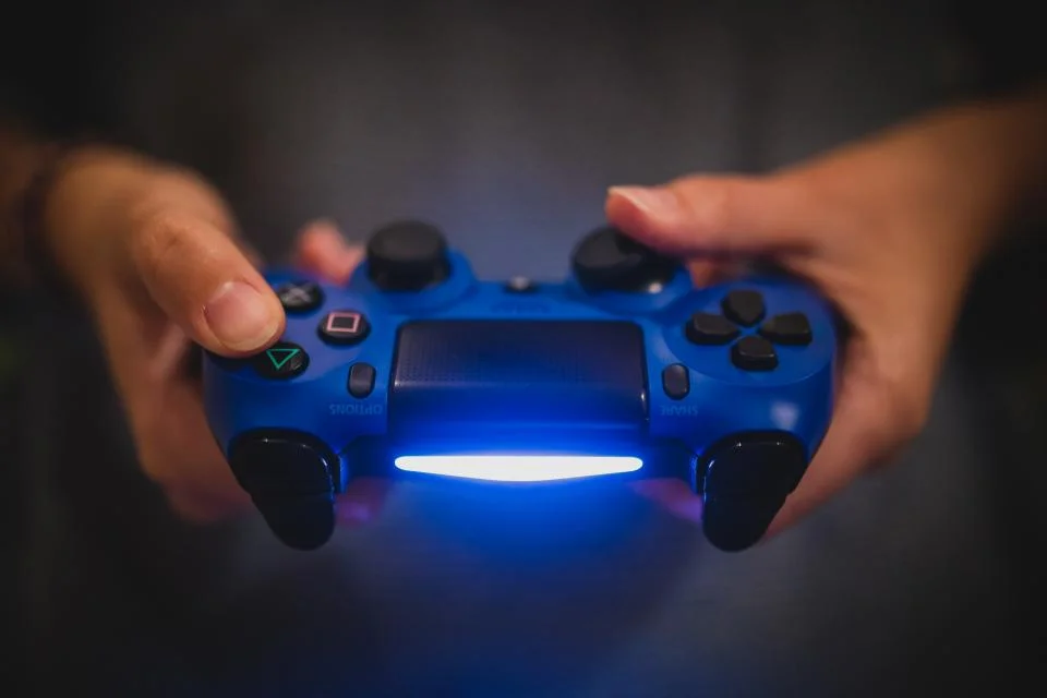 Game controller